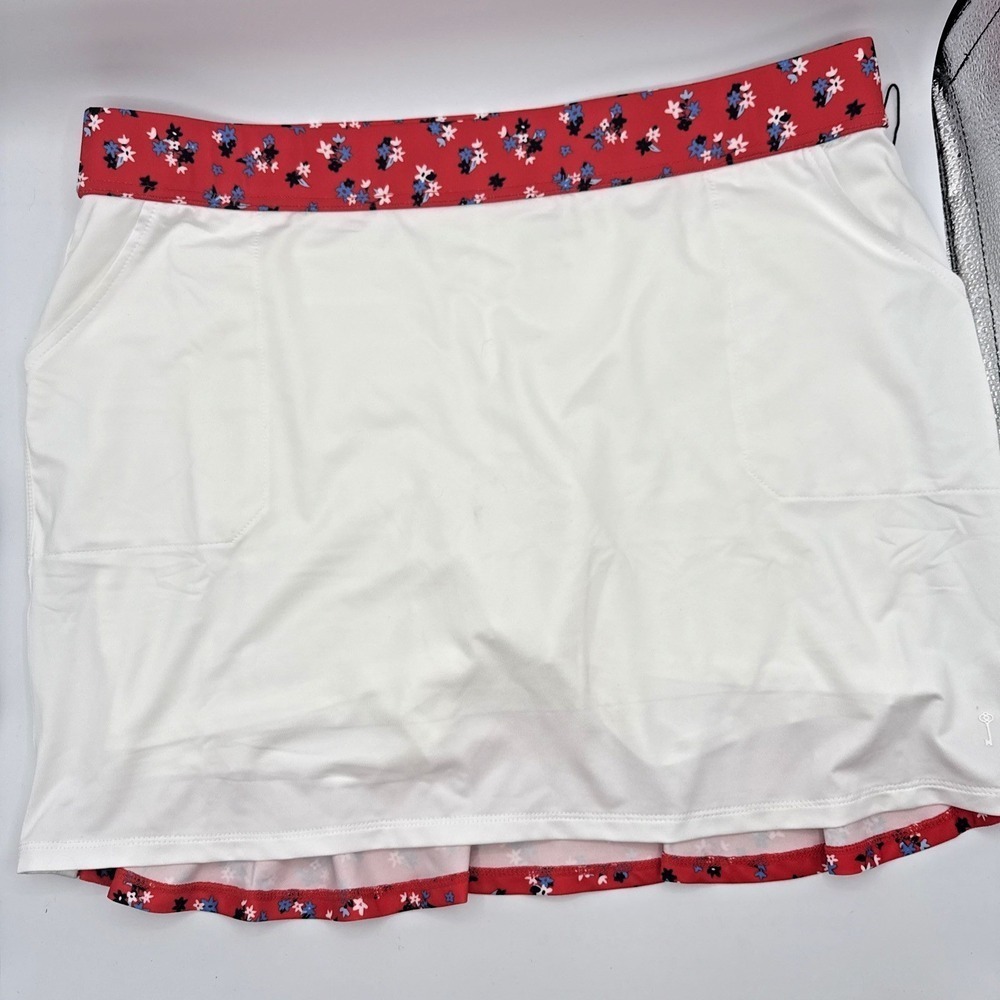 Belyn Key Ruffle Skort American Beauty Floral size XL Golf UPF‎ 50 pockets